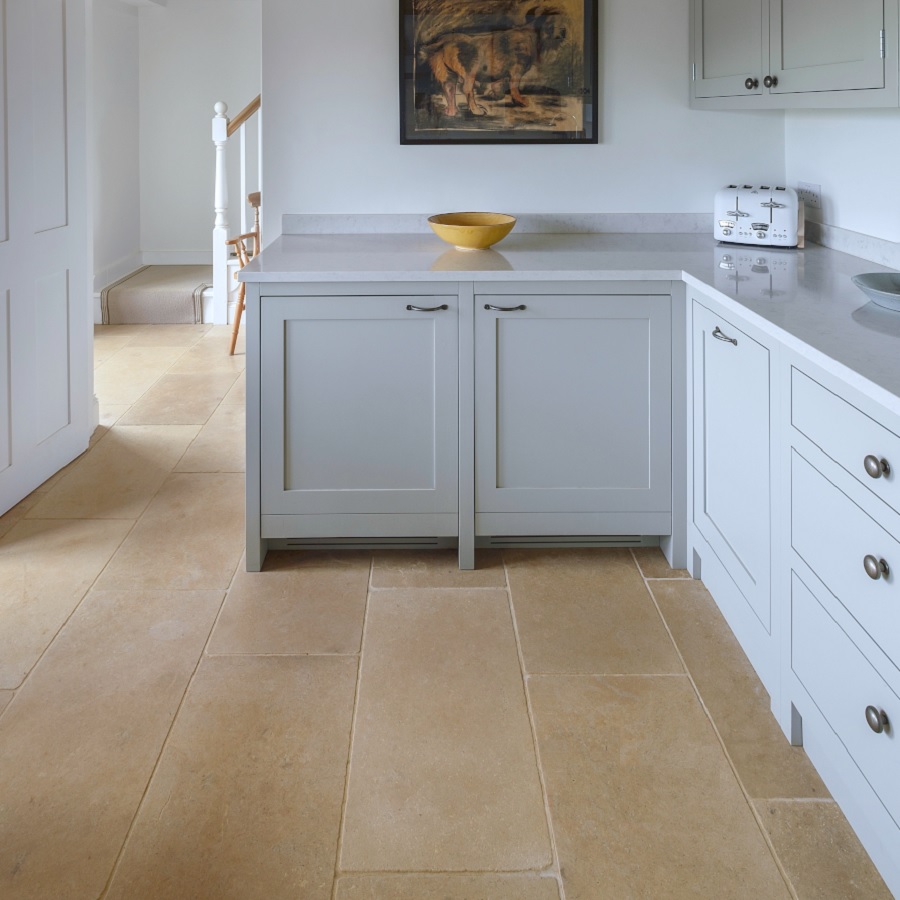 Small Stone Tiles & Flagstones
